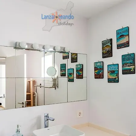 Buenavida Cozy Vv With Communal Pool And Air Con * Costa Teguise