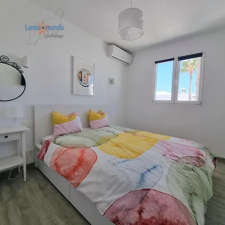 Buenavida Cozy Vv With Communal Pool And Air Con Apartment Costa Teguise