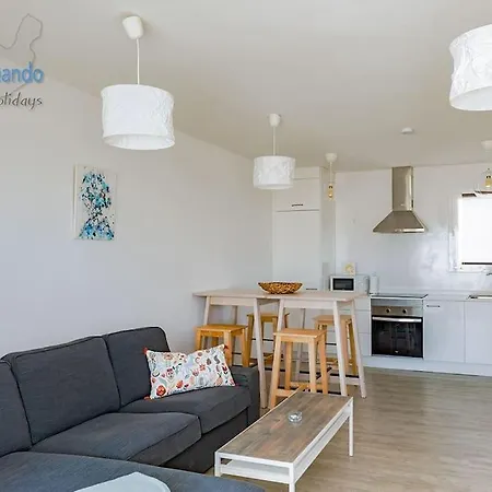 Buenavida Cozy Vv With Communal Pool And Air Con דירה קוסטה טגוויסה