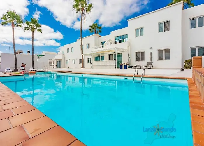 شقة Buenavida Cozy Vv With Communal Pool And Air Con *